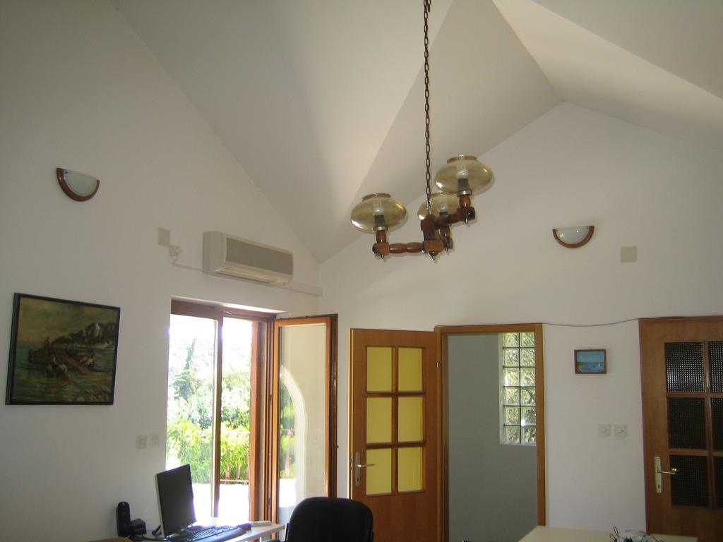 Mendula Apartment Rogač Esterno foto